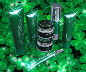 本草寶典化妝品 自然護(hù)膚與店鋪視覺的完美融合